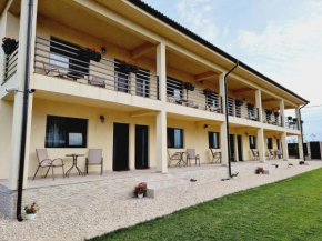 Casa Adi